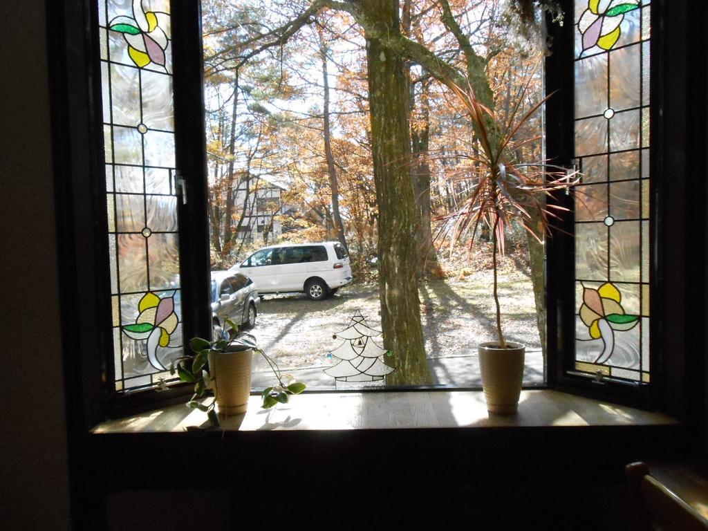 Pension Nugget Inn Hakuba Buitenkant foto