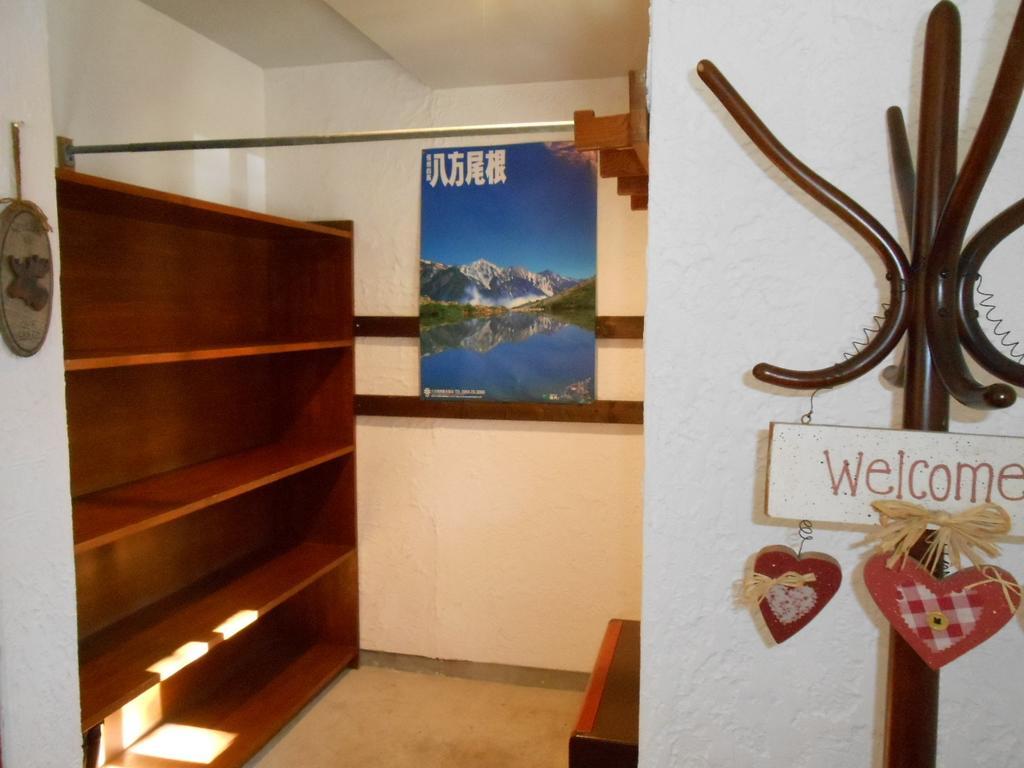 Pension Nugget Inn Hakuba Buitenkant foto
